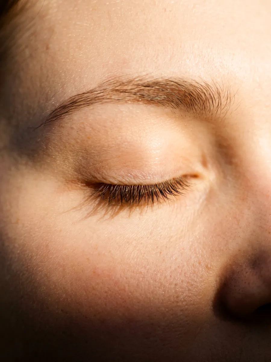 VELARA Eyes — masajeador del contorno de ojos